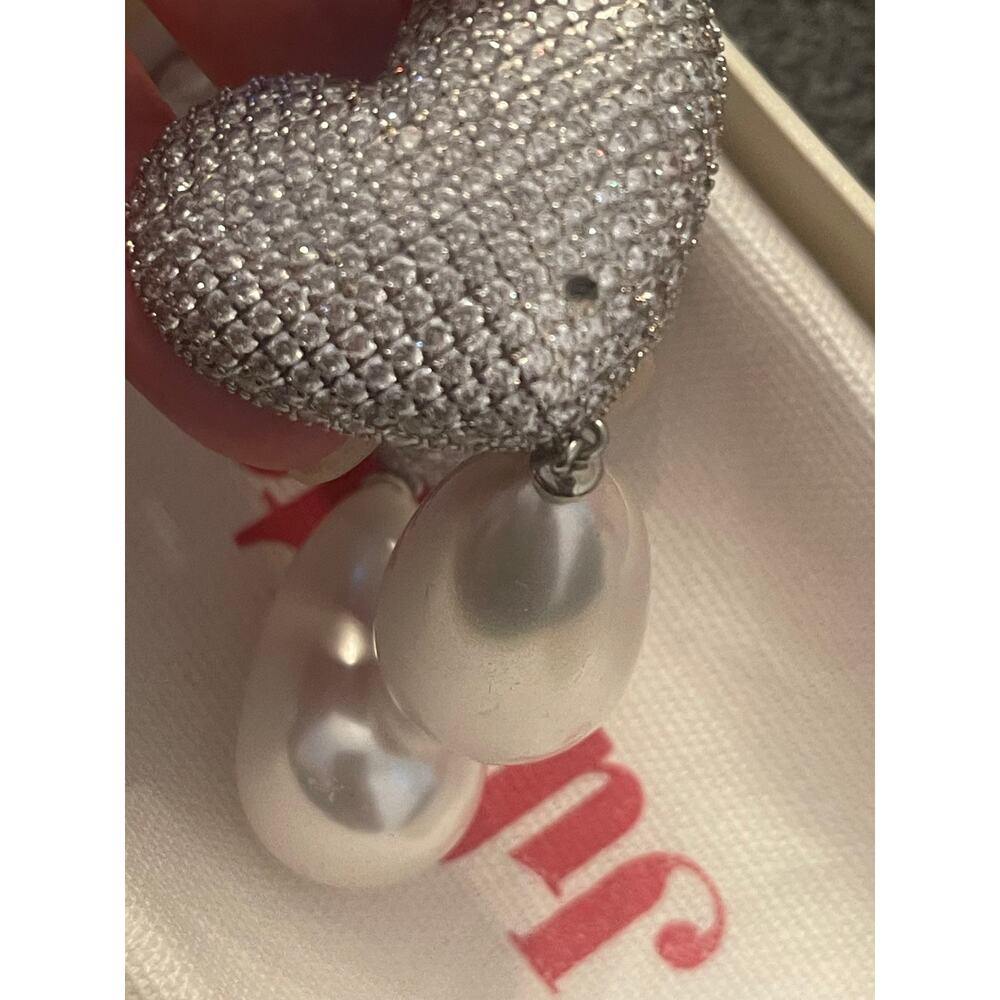 Julietta Frances Pearl Crystal Heart Clip Earrings Dangle Drop Metallic Silver - Picture 4 of 6